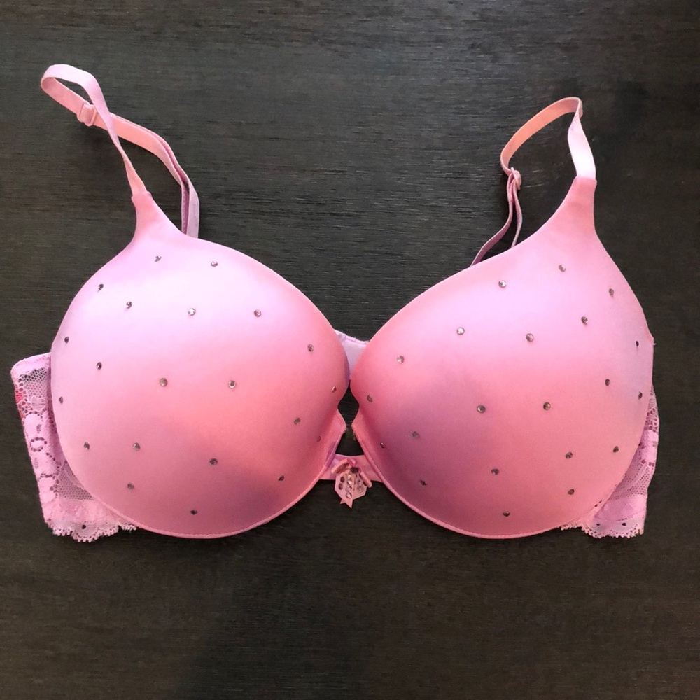 Victoria’s Secret push up bra